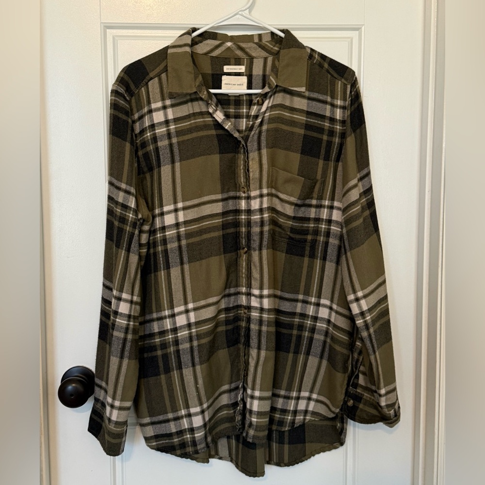 American Eagle Outfitters Olive and Black Plaid Shirt